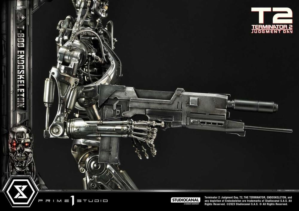 Terminator 2: Judgment Day Museum Masterline T-800 Endoskeleton Deluxe 1/3 Scale Statue Gallery Image 25