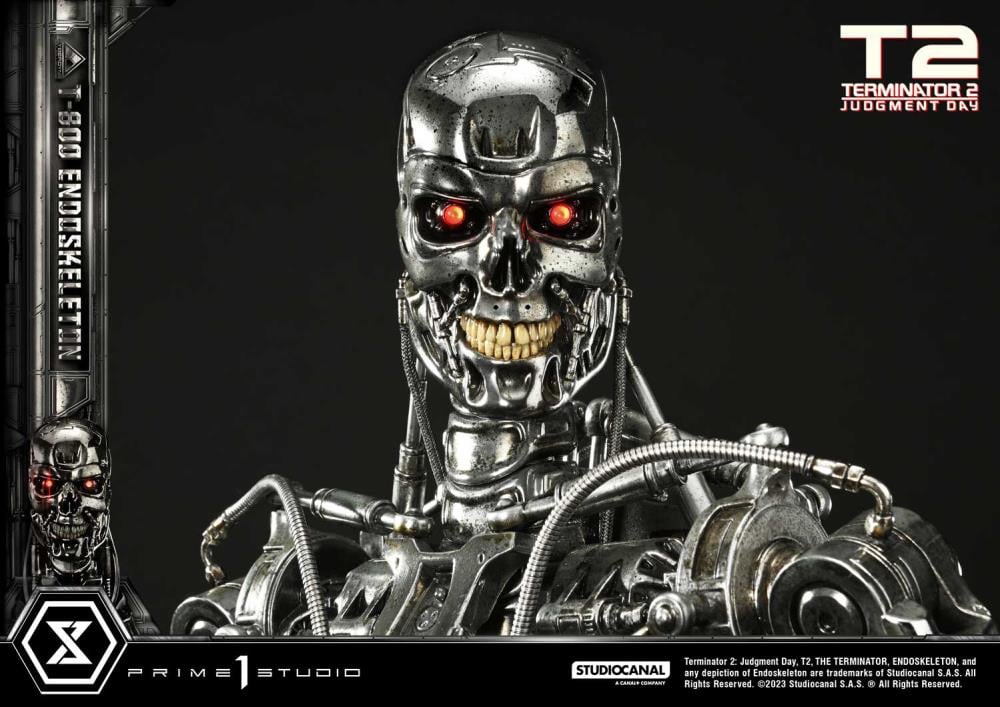 Terminator 2: Judgment Day Museum Masterline T-800 Endoskeleton Deluxe 1/3 Scale Statue Gallery Image 9