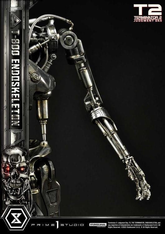 Terminator 2: Judgment Day Museum Masterline T-800 Endoskeleton Deluxe 1/3 Scale Limited Edition Statue (With Bonus) Gallery Image 33