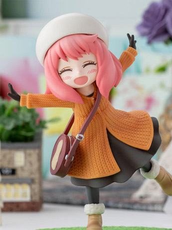 Spy x Family Luminasta Anya Forger (Family Ooting Ver.2) Gallery Image 2