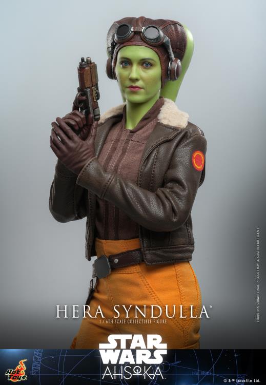 Star Wars: Ahsoka TMS113 Hera Syndulla 1/6th Scale Collectible Figure Gallery Image 14