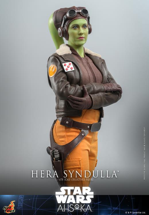 Star Wars: Ahsoka TMS113 Hera Syndulla 1/6th Scale Collectible Figure Gallery Image 13
