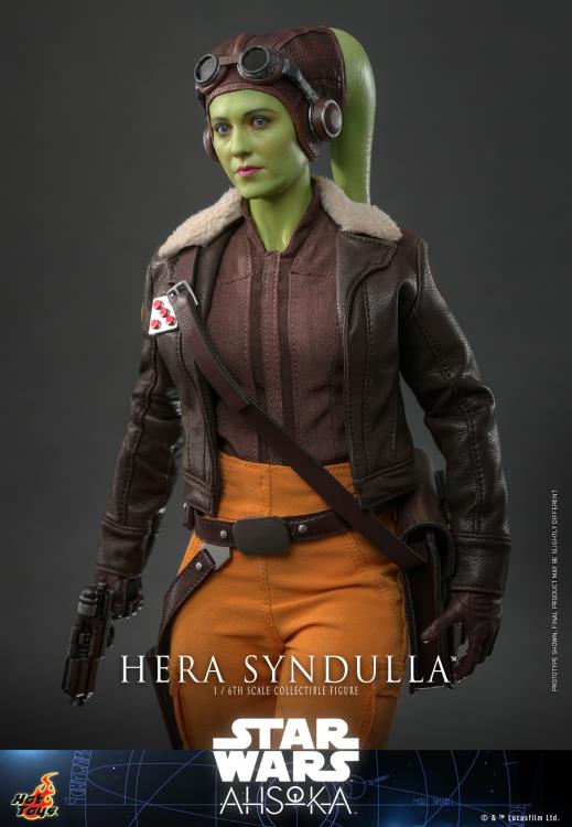 Star Wars: Ahsoka TMS113 Hera Syndulla 1/6th Scale Collectible Figure Gallery Image 6