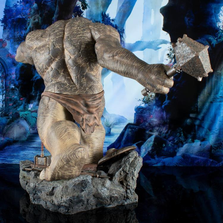 The Lord of the Rings Gallery Cave Troll Figure Diorama Gallery Image 5