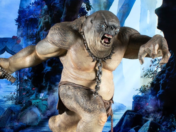 The Lord of the Rings Gallery Cave Troll Figure Diorama Gallery Image 1