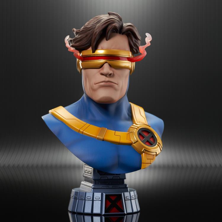 Marvel Comics Legends in 3D Cyclops 1/2 Scale Limited Bust Gallery Image 3