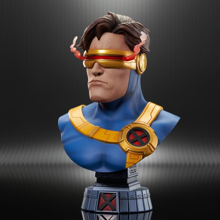 Marvel Comics Legends in 3D Cyclops 1/2 Scale Limited Bust Gallery Image 5