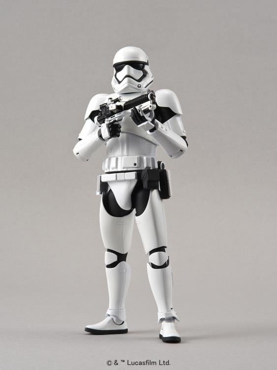 Star Wars: The Force Awakens First Order Stormtrooper 1/12 Scale Model Kit Gallery Image 3