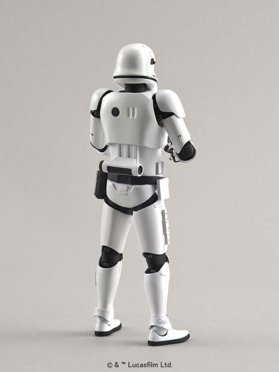 Star Wars: The Force Awakens First Order Stormtrooper 1/12 Scale Model Kit Gallery Image 4