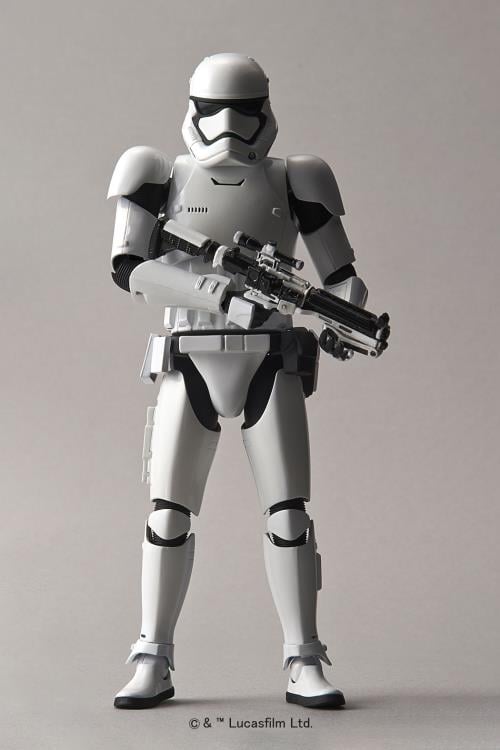 Star Wars: The Force Awakens First Order Stormtrooper 1/12 Scale Model Kit Gallery Image 5