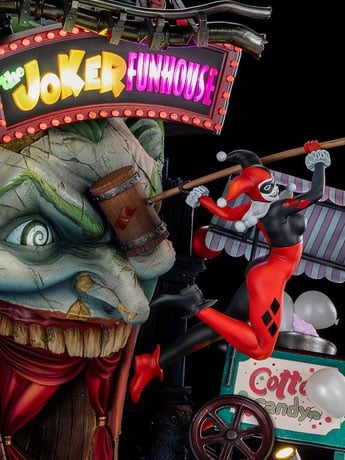 DC Comics Ultra HQS Harley Quinn (The Joker Funhouse) 1/6 Scale Limited Edition Statue Gallery Image 2