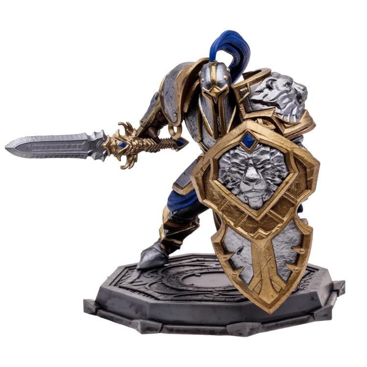 World of Warcraft Human Paladin/Warrior (Common) 1/12 Scale Figure Gallery Image 4