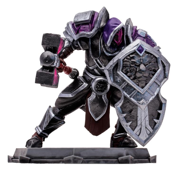 World of Warcraft Human Paladin/Warrior (Epic) 1/12 Scale Figure Gallery Image 3