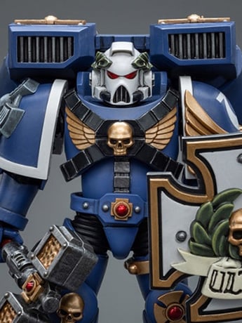 Warhammer 40k Ultramarines Vanguard Veteran with Thunder Hammer & Storm Shield 1/18 Scale Action Figure Gallery Image 2
