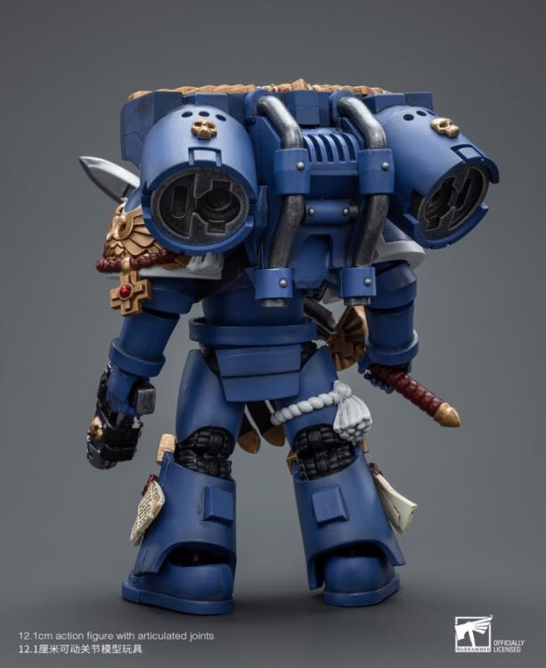 Warhammer 40k Ultramarines Vanguard Veteran Sergeant 1/18 Scale Action Figure Gallery Image 5