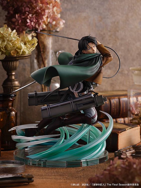Attack on Titan Levi Ackerman (Humanity's Strongest Soldier) 1/6 Scale Figure Gallery Image 12