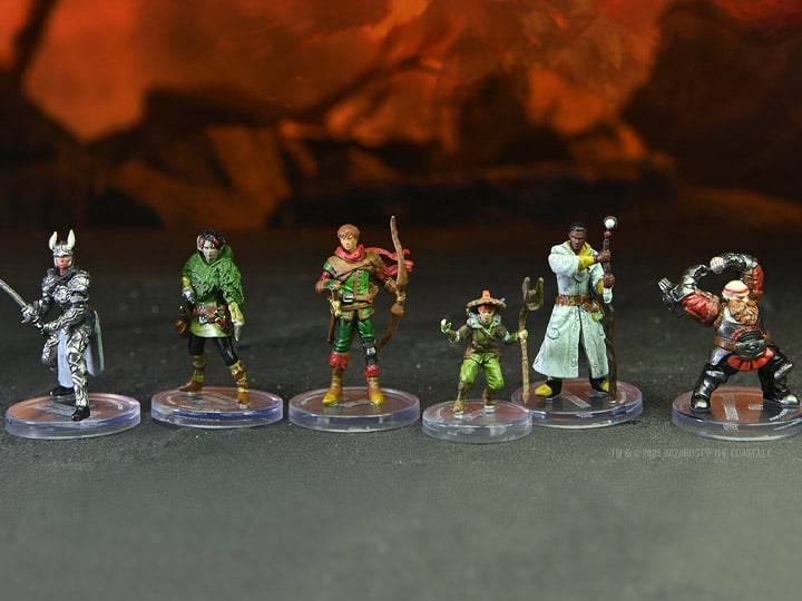 Dungeons & Dragons Icons of the Realms: Dragonlance Warrior Starter Pack Set Gallery Image 1