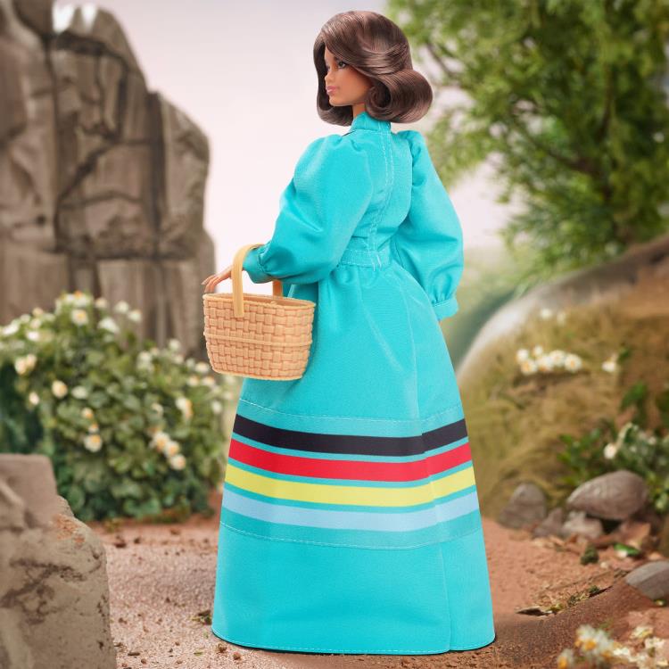 Barbie Inspiring Women Series Chief Wilma Mankiller Gallery Image 9