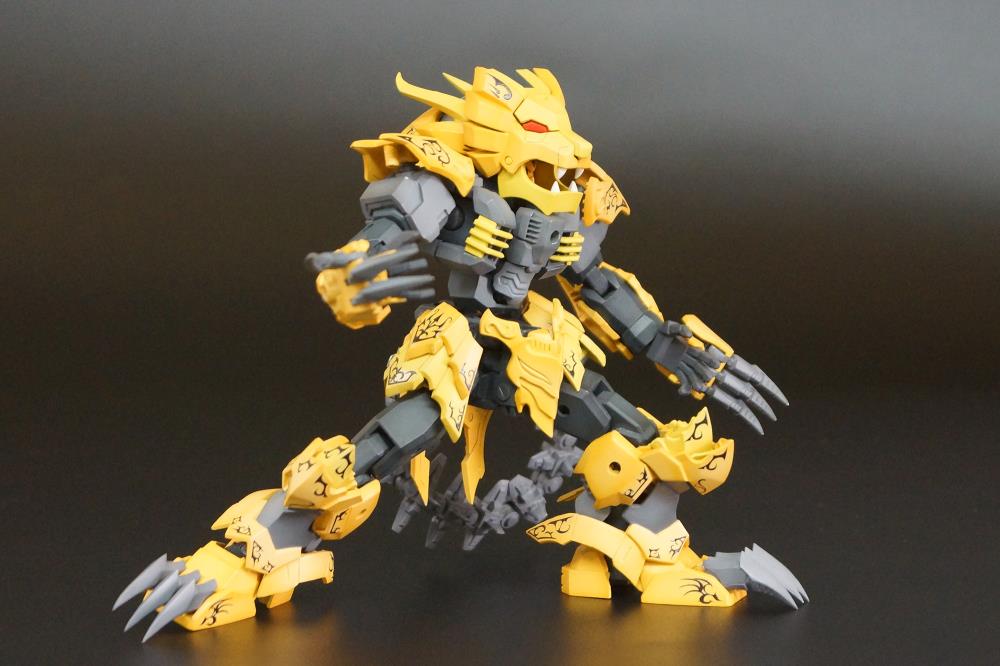 PLA-ACT 17 Gaou Armor (Decoration Ver.) Model Kit Gallery Image 8