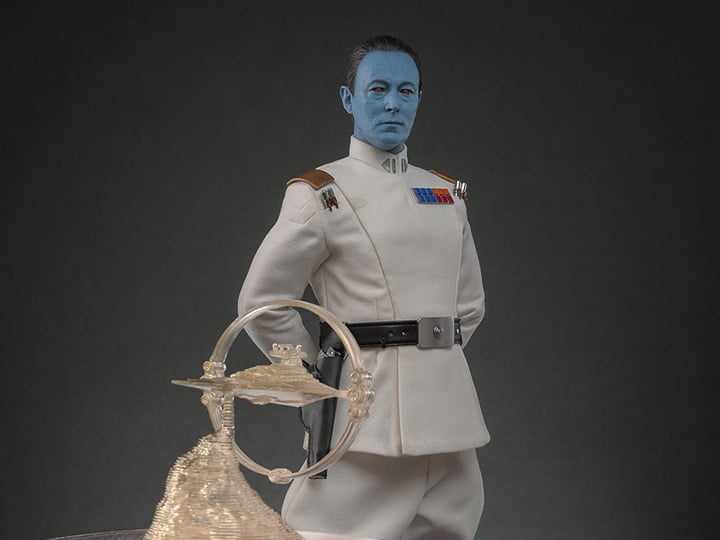 Star Wars: Ahsoka TMS116 Grand Admiral Thrawn 1/6th Scale Collectible Figure Gallery Image 1