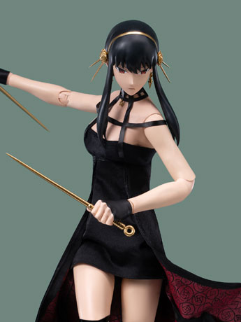 Spy x Family FigZero Yor Forger 1/6 Scale Figure Gallery Image 2