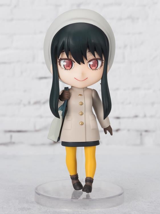 Spy x Family Code: White Figuarts mini Yor Forger Gallery Image 3