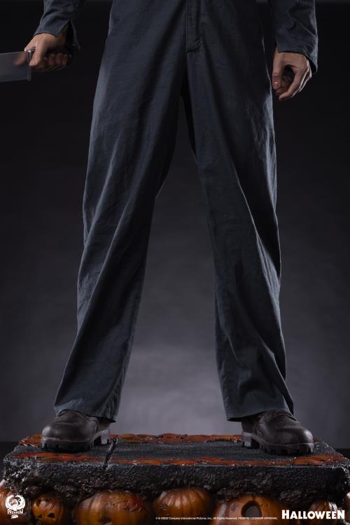 Halloween Michael Myers 1/2 Scale Statue Gallery Image 18