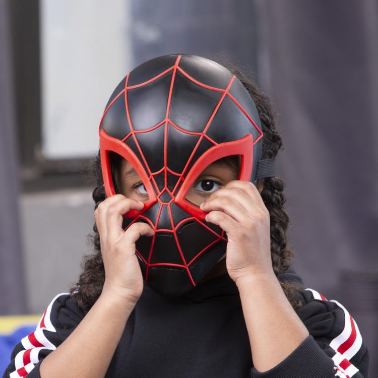 Spider-Man: Across the Spider-Verse Miles Morales Kids Role-Play Mask Gallery Image 4