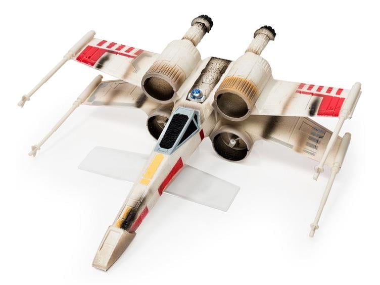 Star Wars X-Wing Fighter (The Force Awakens) Air Hogs Gallery Image 1