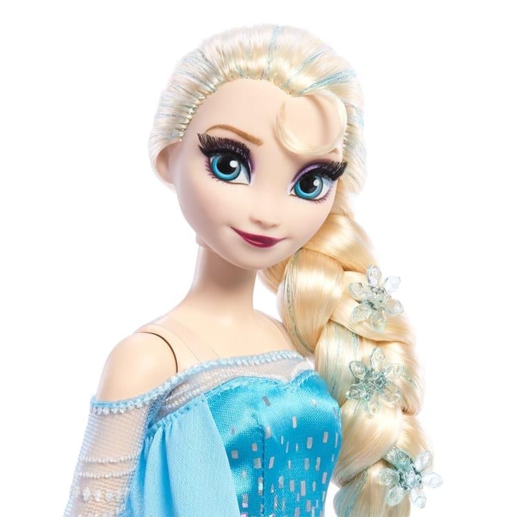 Frozen Disney Collector Anna and Elsa Doll Two-Pack Gallery Image 7