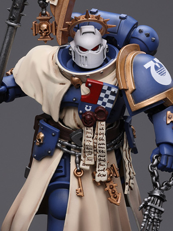 Warhammer 40K Ultramarines Bladeguard Ancient 1/18 Scale Action Figure Gallery Image 2