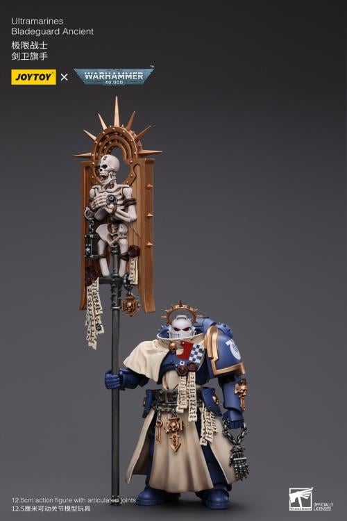 Warhammer 40K Ultramarines Bladeguard Ancient 1/18 Scale Action Figure Gallery Image 3