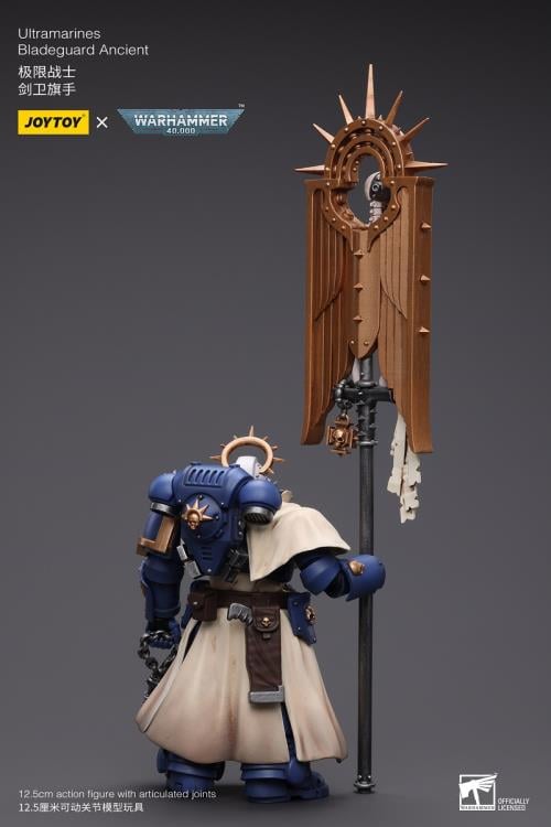 Warhammer 40K Ultramarines Bladeguard Ancient 1/18 Scale Action Figure Gallery Image 9