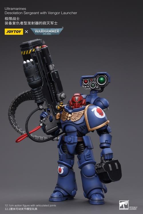 Warhammer 40K Ultramarines Desolation Sergeant with Vengor Launcher 1/18 Scale Action Figure Gallery Image 4