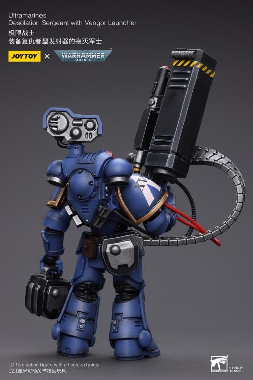 Warhammer 40K Ultramarines Desolation Sergeant with Vengor Launcher 1/18 Scale Action Figure Gallery Image 8