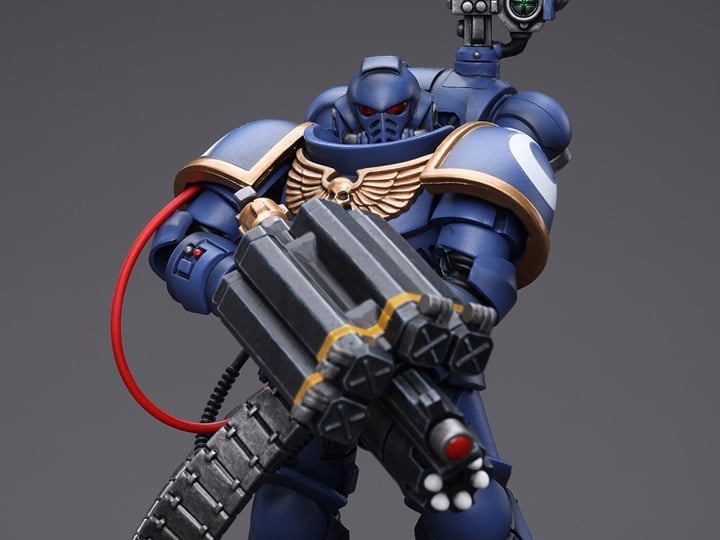 Warhammer 40K Ultramarines Desolation Marine with Superfrag Rocket