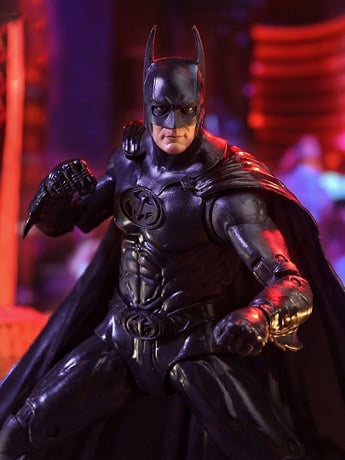 Batman & Robin DC Multiverse Batman Action Figure (Collect to Build: Mr. Freeze) Gallery Image 2