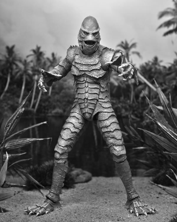 Universal Monsters Ultimate Creature from the Black Lagoon (Black & White Ver.) Gallery Image 5