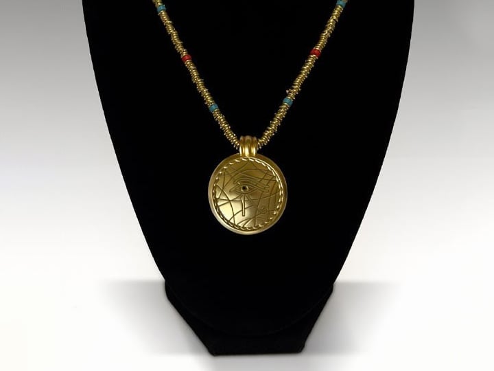 Stargate Eye of Ra Amulet Limited Edition Prop Replica Gallery Image 1