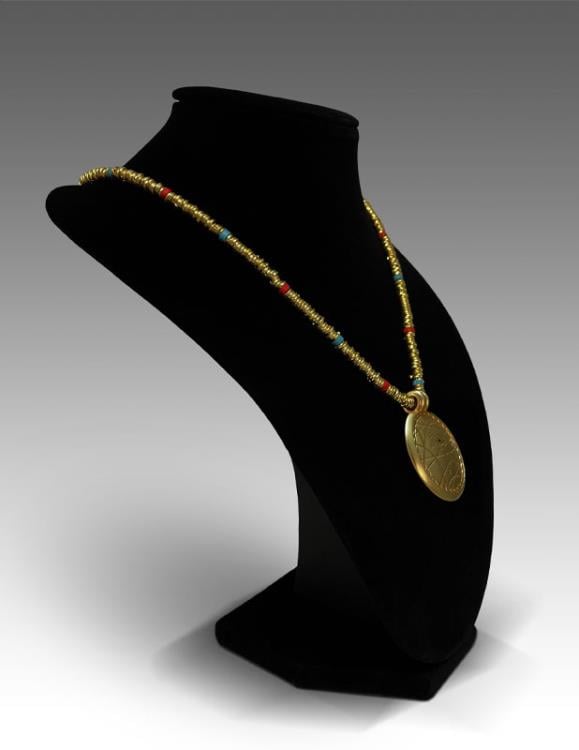 Stargate Eye of Ra Amulet Limited Edition Prop Replica Gallery Image 4