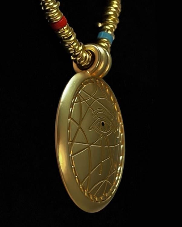 Stargate Eye of Ra Amulet Limited Edition Prop Replica Gallery Image 7