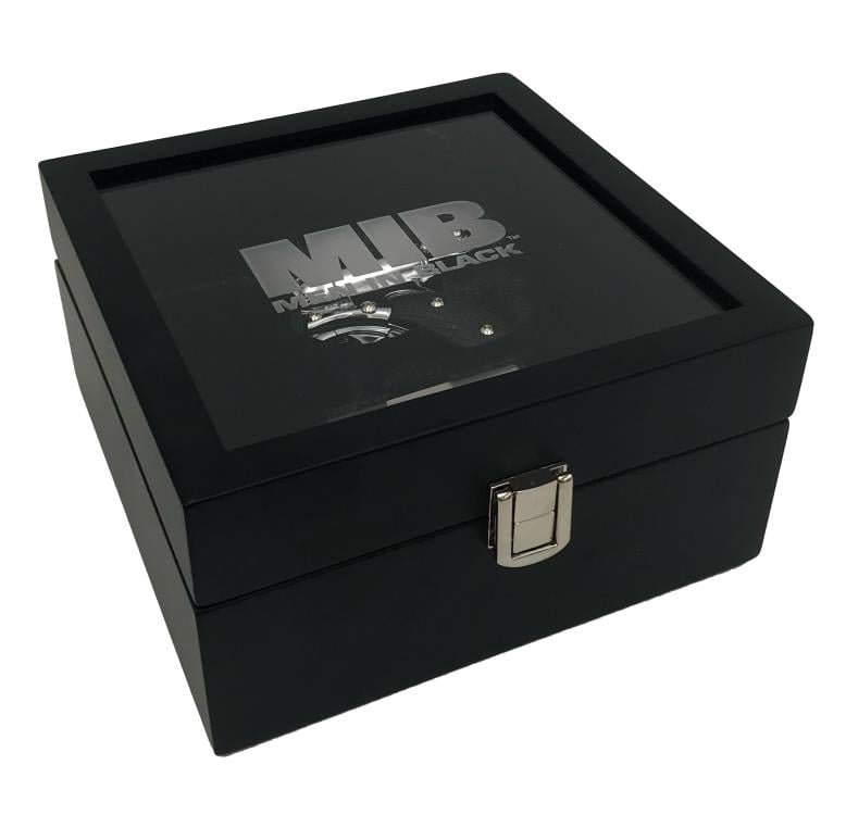 Men in Black Noisy Cricket Limited Edition Prop Replica Gallery Image 16