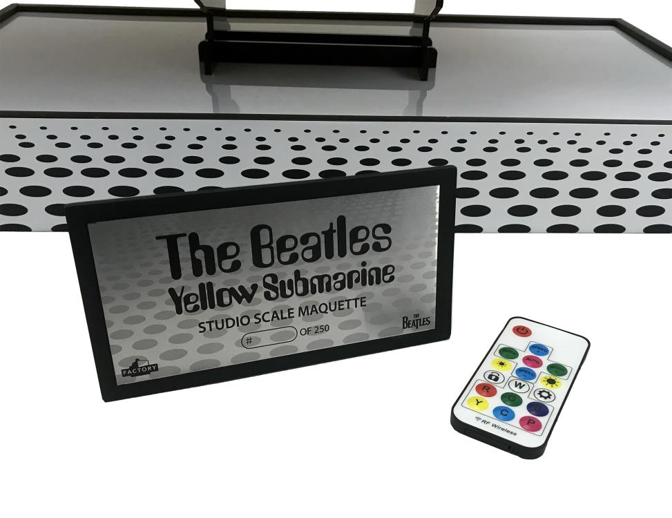 The Beatles Yellow Submarine Studio Scale Model Gallery Image 26