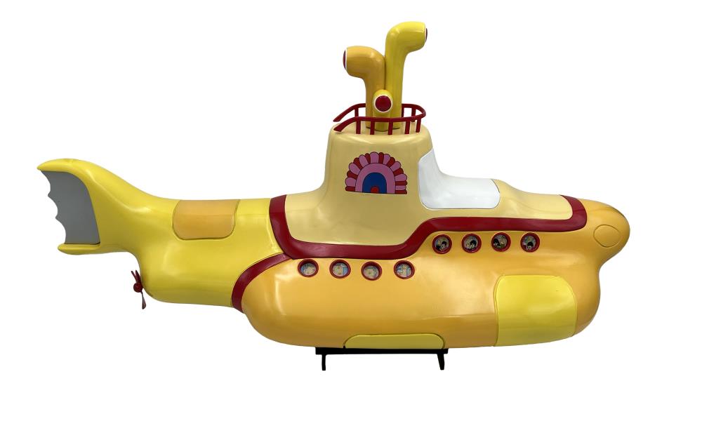 The Beatles Yellow Submarine Studio Scale Model Gallery Image 11