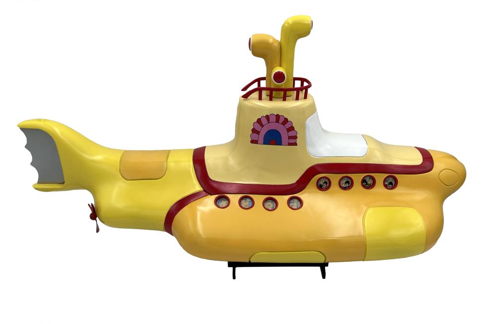 The Beatles Yellow Submarine Studio Scale Model Gallery Image 12