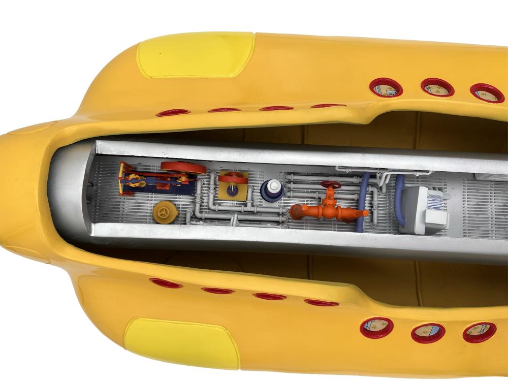 The Beatles Yellow Submarine Studio Scale Model Gallery Image 21
