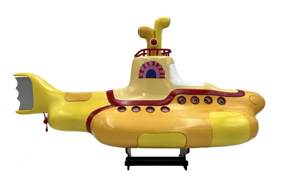 The Beatles Yellow Submarine Studio Scale Model Gallery Image 8