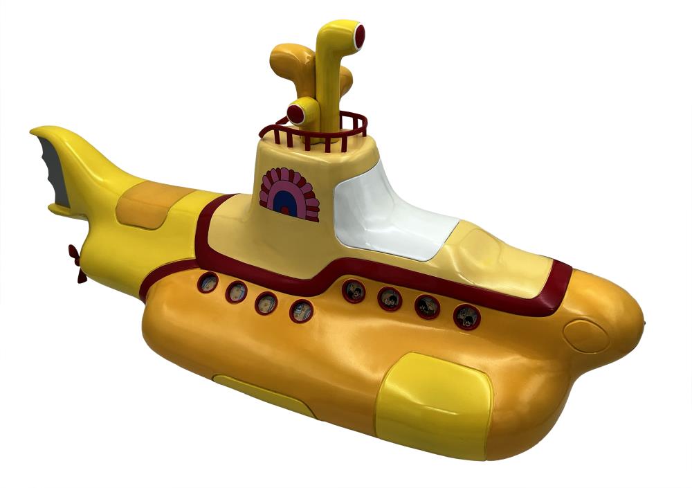 The Beatles Yellow Submarine Studio Scale Model Gallery Image 16