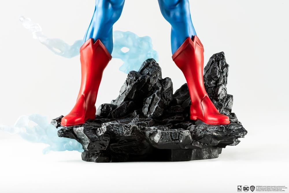 DC Comics Superman (Classic Ver.) 1/8 Scale PX Previews Exclusive
