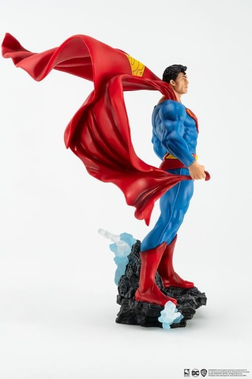 DC Comics Superman (Classic Ver.) 1/8 Scale PX Previews Exclusive Statue Gallery Image 5